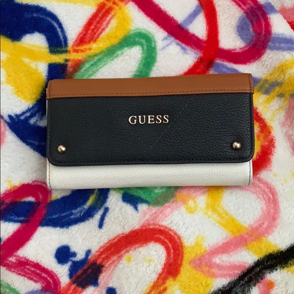 Guess folding wallet